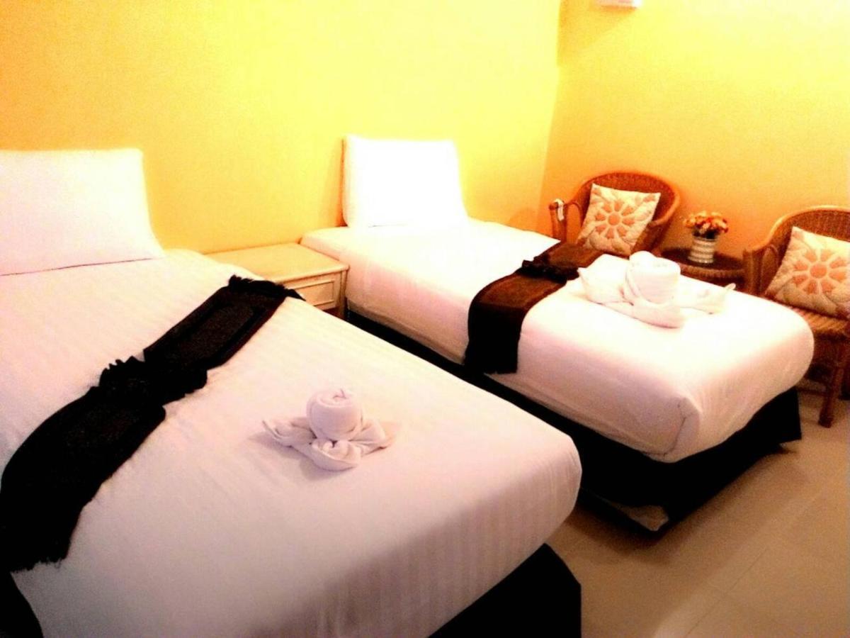 พลอย-พลู เรสซิเดนซ์ Hotel เชียงราย ภายนอก รูปภาพ